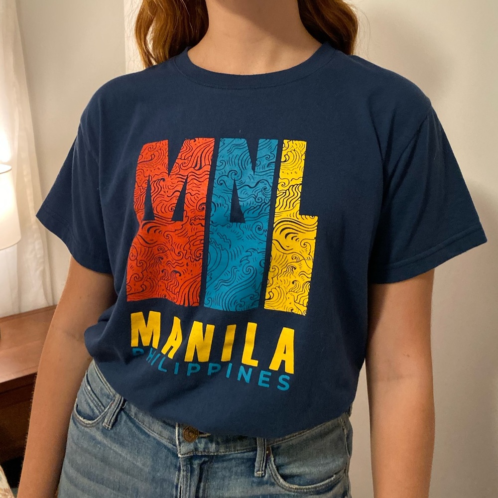 Early 2000’s vacay Philippines tee